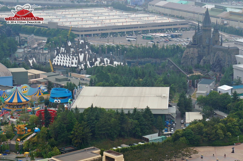 harry-potter-japan-pictured-from-a-great-vantage-point-big