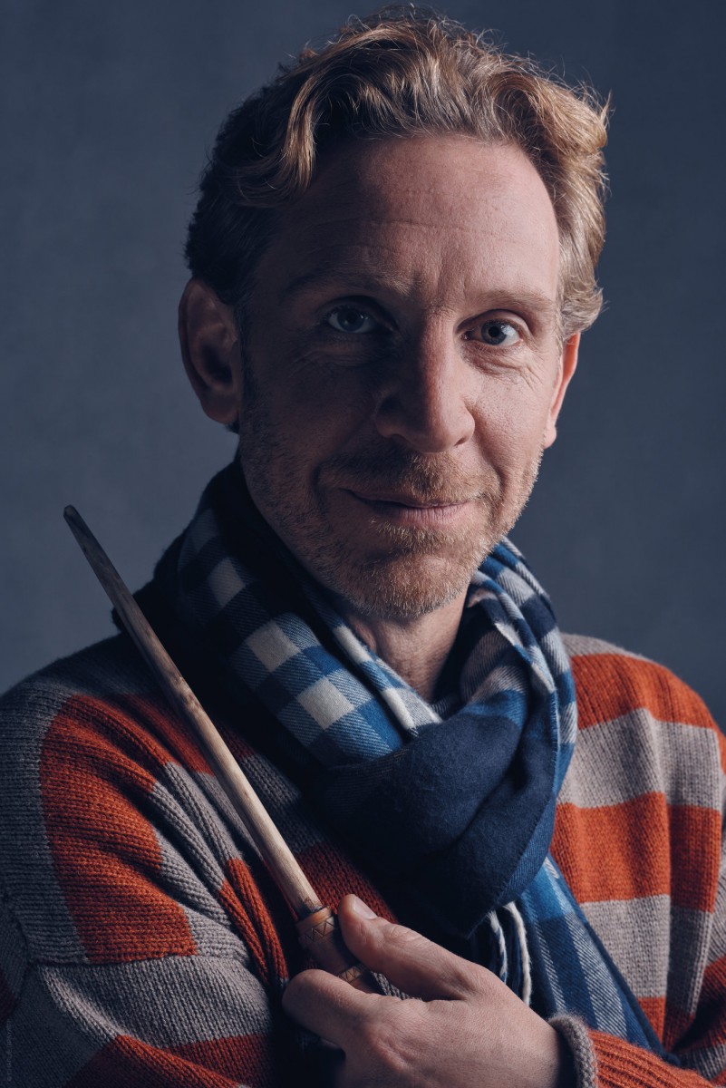 Paul Thornley เป็น รอน วีสลีย์