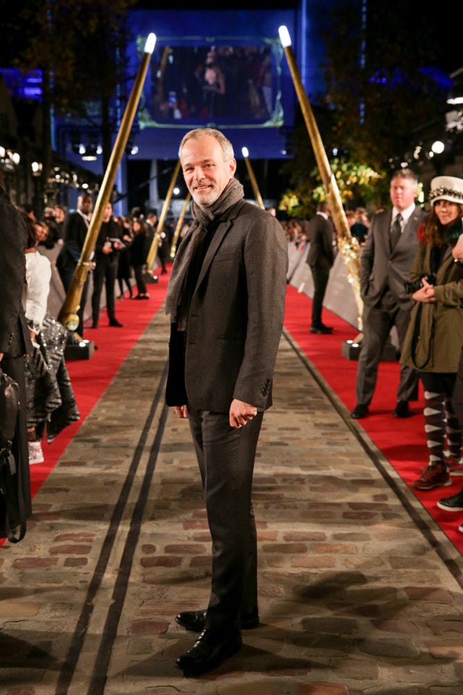 Brontis Jodorowsky รับบท นิโคลัส แฟลมเมล